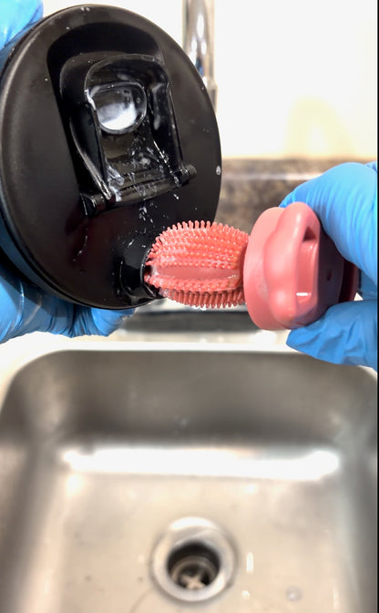 LuxeClean Wand™ – 3-in-1 Bottle, Straw & Lid Cleaning Brush